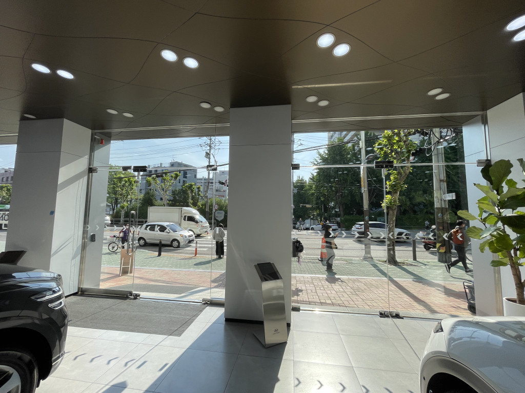 전시장유리청소